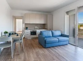 LTApartments 8 - Bilocale con balcone e parcheggio privato a 900m dalla Torre