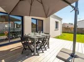 Grande maison familiale proche de la Plage avec Parking