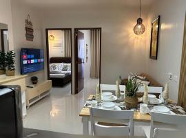Affordable Summer Homes with FREE Pool, Gym and Parking near Puerto Princesa Palawan Airport -T21Kunzite, feriebolig i Puerto Princesa City
