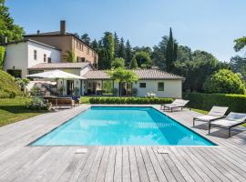 Le Pressoir - Newly refurbished house with contemporary decoration, hotel v destinaci Saint-Cyr-au-Mont-dʼOr