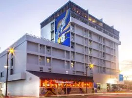 TRYP バイ ウィンダム イスラ ベルデ、にあるルイス・ムニョス・マリン国際空港 - SJUの周辺ホテル