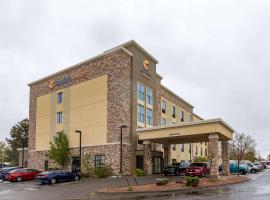 Comfort Suites Denver near Anschutz Medical Campus، فندق في آرورا
