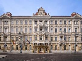 Grand Hotel Vilnius, Curio Collection by Hilton、ヴィリニュス、ビリニュス旧市街のホテル