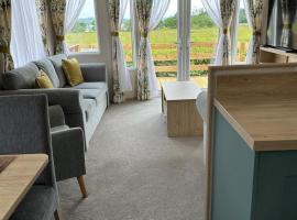 The Roecliffe Sea View 9, strandhotel in Dunoon