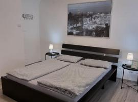 Suite Arianna, habitación en casa particular en Cannobio