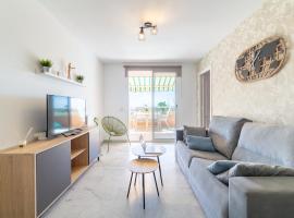TrendyHomes Puerto - Vistas al mar, parking incluido, playa a un paso, hotel in Aguadulce