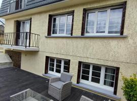 G-Logement-Francilien Villa Parc des expositions Villepinte, Bourget, Astérix , Paris, guest house in Goussainville