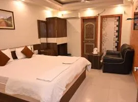 HOTEL GITANJALI