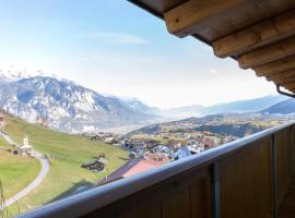 Haus Sophia - Erholung mit Berg und Talblick, hotel in Oberperfuss