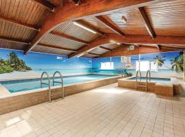 Bucklegrove Holiday Park, hotel with pools in Rodney Stoke
