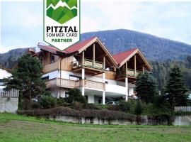 Piz Apart Raich, hotel with parking in Arzl im Pitztal