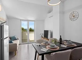 Apartment Nenad - AMAZING SEA VIEW ! Only 500 meters from the beach !