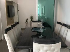 Casa Esquina Condominio Diomedes Daza Valledupar, feriebolig i Valledupar