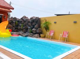 MARENA Poolvilla UdonThani、ウドーンターニーのコテージ