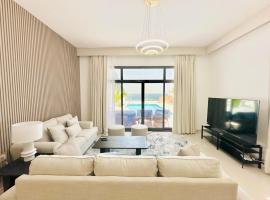 4BR Sea View Luxury Villa, hotel a Fujaira