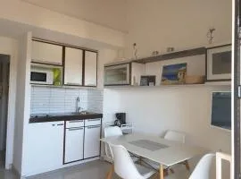 Appartement climatisé à 800m de la plage