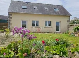 Maison bretonne rénovée proche bourg et plages