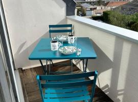 Joli studio sur le port, Hotel in Pornic