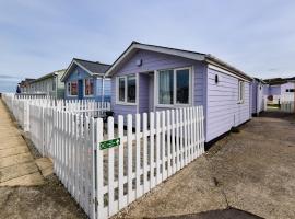 1 Bed in Mundesley 65477, holiday home in Mundesley