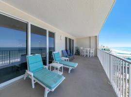 Ocean Reef 904 by Emerald Coast Retreats, cabaña o casa de campo en Panama City Beach