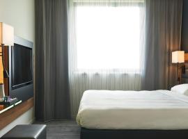 Moxy Munich Airport, hotelli kohteessa Oberding