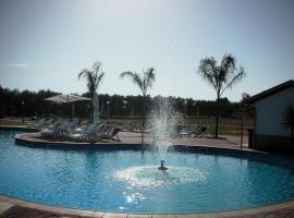 VMhotel Napeto Dog Village, hotel v destinaci Pizzo