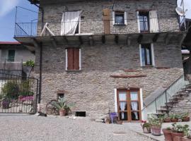 La casa di Pippo، إقامة منزل في Ponzone
