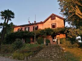 Casa della Gioia – hotel z udogodnieniami dla niepełnosprawnych w mieście Ghiffa