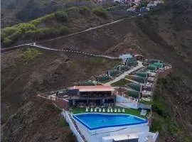 RM Green Hotel