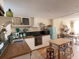 -Les Petites Planches- Gîte Familial entre Terre & Mer