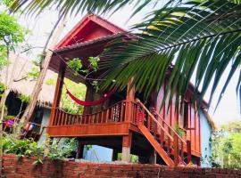 Retro Kampot Guesthouse, жилье для отдыха в Кампоте