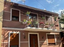 Topleci Guest House