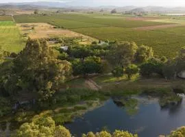 Worlds Apart - River Front Guest Farm & Camping
