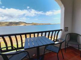 Apto POBLET by MENORCAHOST - Vistas únicas al mar en Playas de Fornells, khách sạn ở Es Mercadal