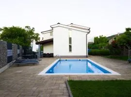 Villa Ana - b50950