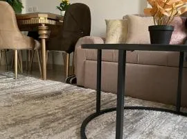 شقة فندقية فاخرة لعشاق الهدوء والسكن الراقي في مدينتي