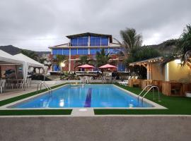 Hosteria San Lorenzo, hotel with parking in Manta