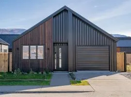 Break on Bragato - Cromwell Holiday Home