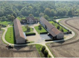 Ferme d'Orsonville, family hotel in Villiers-en-Bière