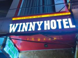 Winny Hotel Ninh Kieu Quay, хотел в Кан То