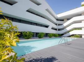 Marina Apartman Balatonszemes by BLTN، فندق في بالاتونزيم