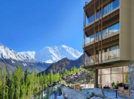 Ambiance Resort Hunza, hotel con parking en Hunza