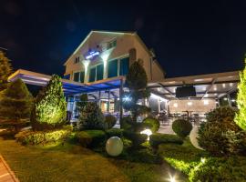 Hotel Luka's: Berane şehrinde bir otel