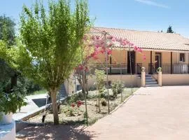 Stavros & Loulas House