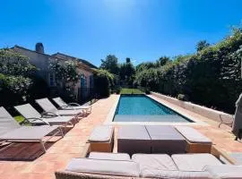 Villa provençale, piscine