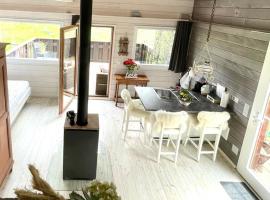 Cabane dans les arbres / Swin-golf de Cremin, hotel v destinaci Cremin