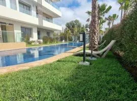 Appartement avec piscine et accès à la plage
