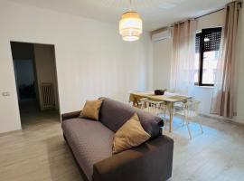 Trilocale centro Gallarate, hotel a Gallarate