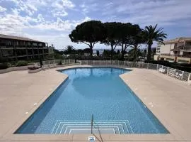 Appartement T2 avec piscine et vue mer proche plages - FR-1-768-76