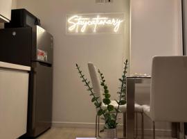 Azure Urban Resort Residences - Staycationary Miami 1210、マニラのホテル
